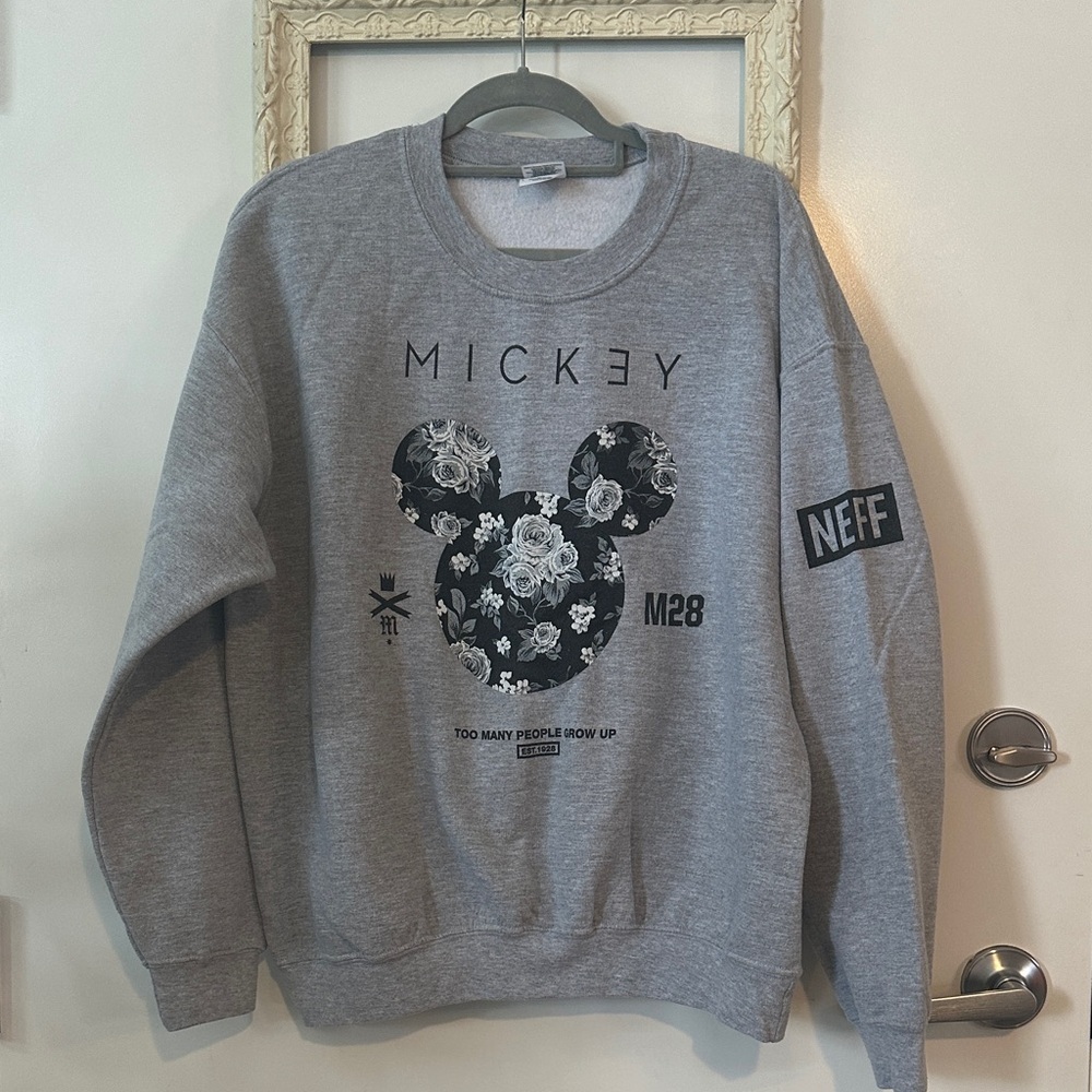 NEFF | Gray Mickey Graphic Crewneck Sweater